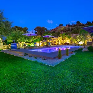 Bed & Breakfast La Corte Di Afea Italy
